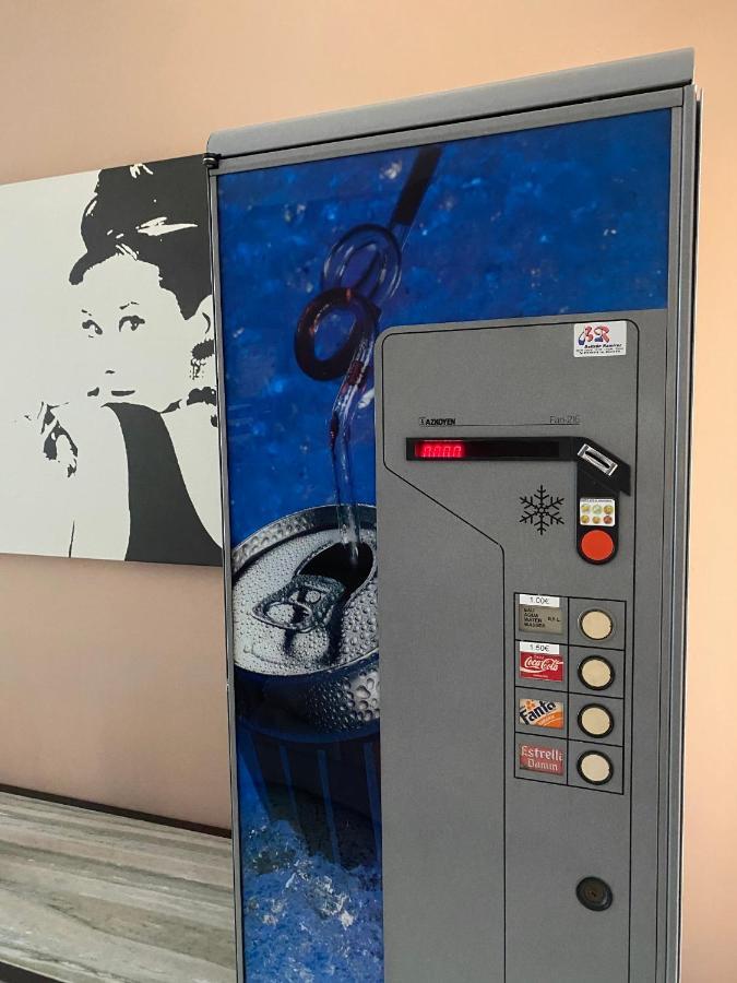 Hotel Carbonell Llança Zewnętrze zdjęcie