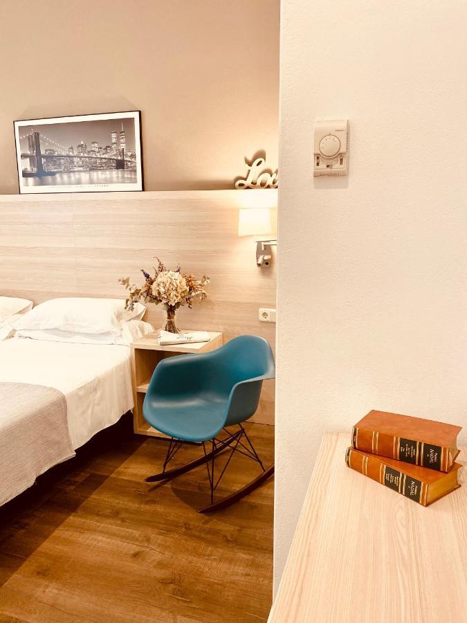 Hotel Carbonell Llança Zewnętrze zdjęcie